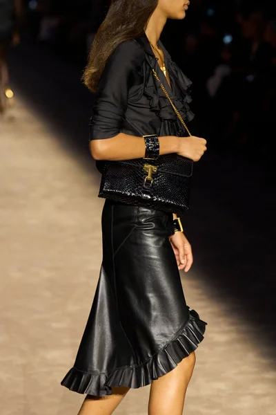 Look 22